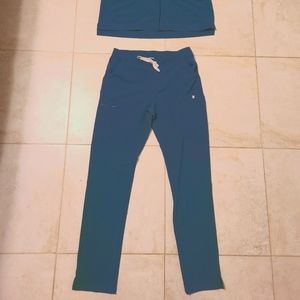 Figs yola Caribbean blue Med tall